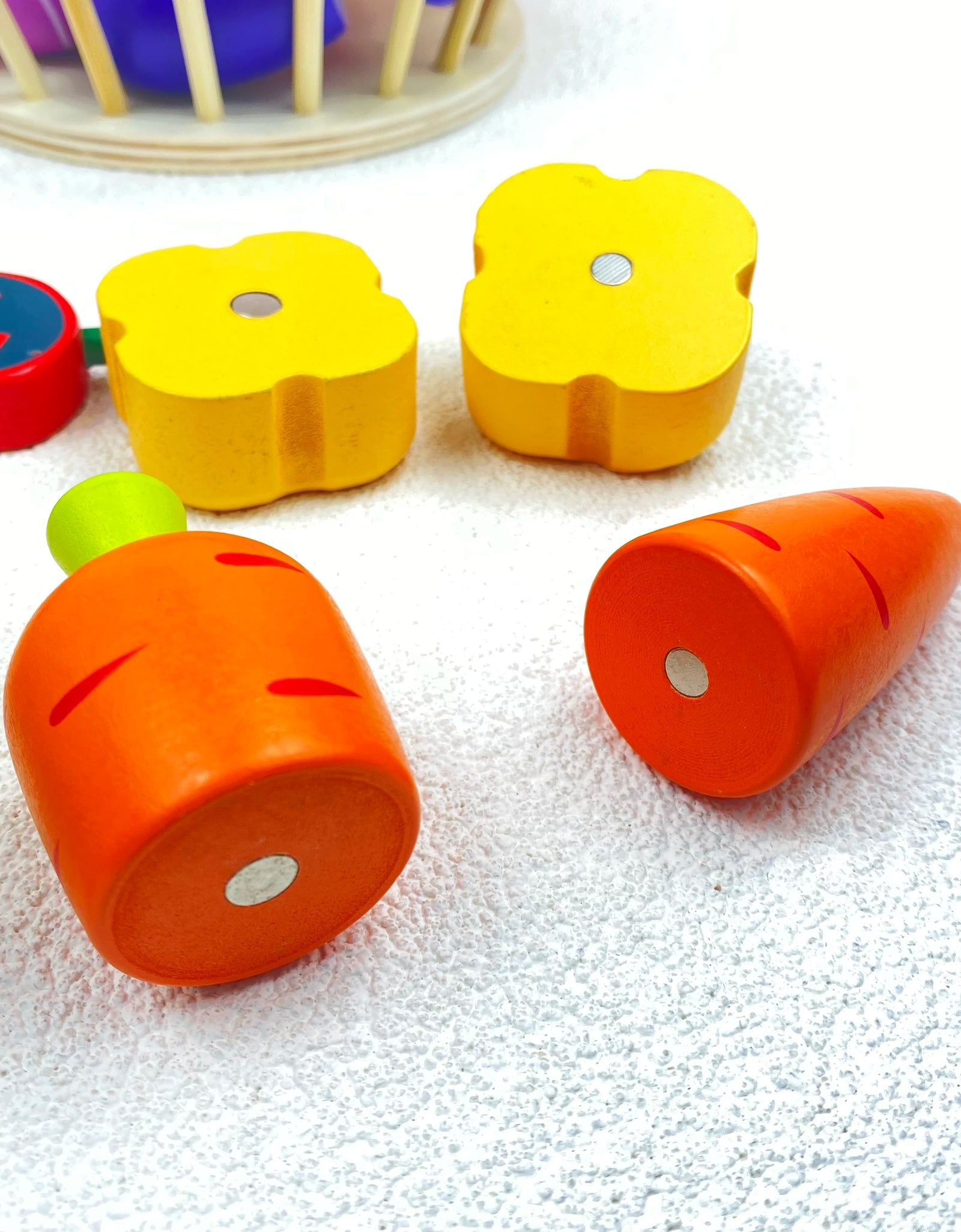 Baby Toys Strawberry Simulation Fruit Vegetable Cut Set Wooden Toys for Kids Children Kitchen Food Educational Gift